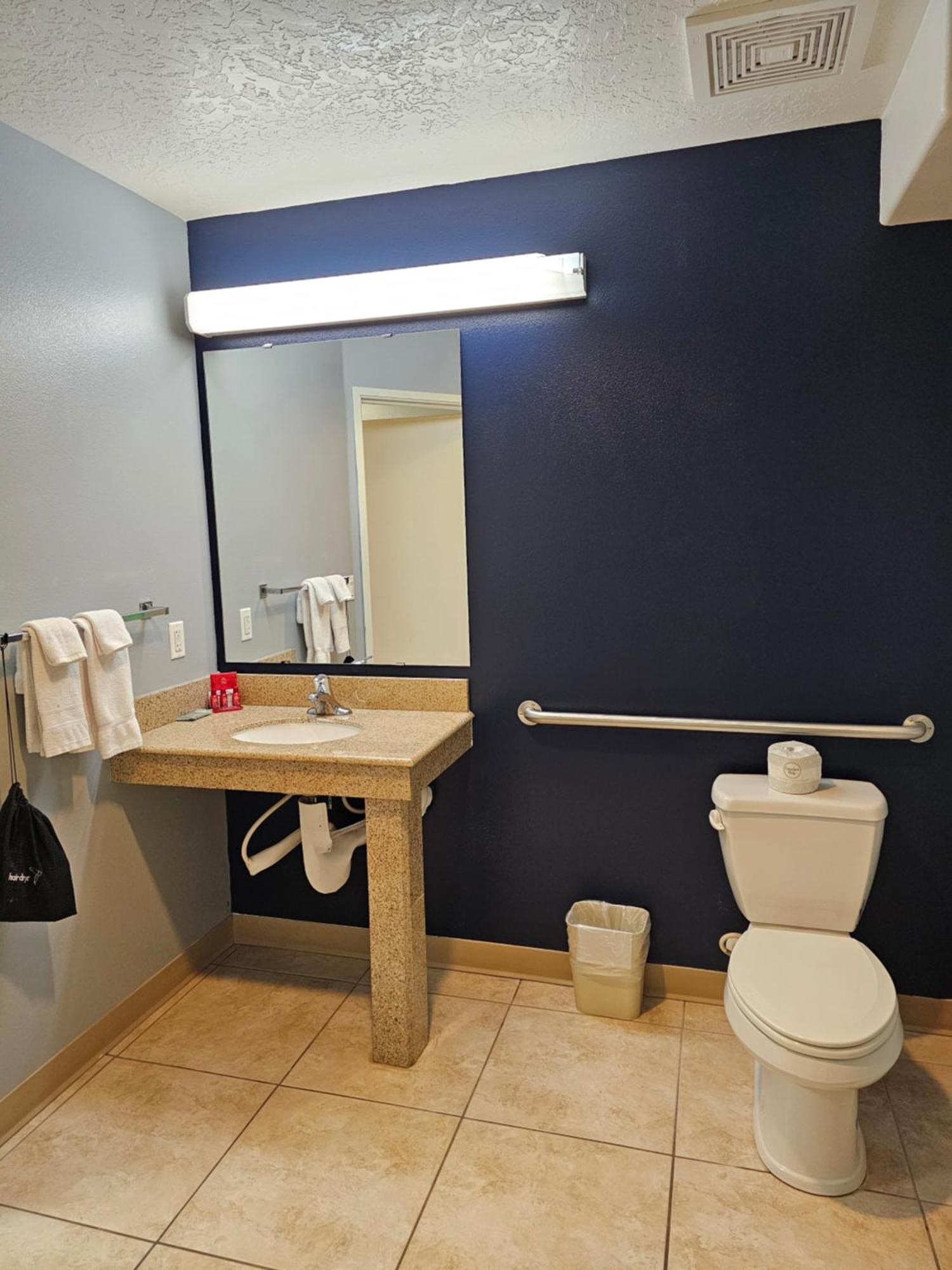 Executive Inn & Suites Extended Stay - Vernal Exteriör bild