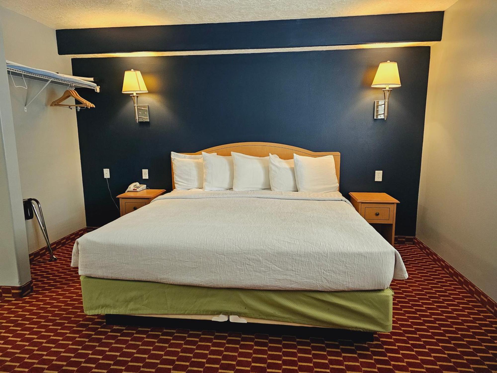Executive Inn & Suites Extended Stay - Vernal Exteriör bild