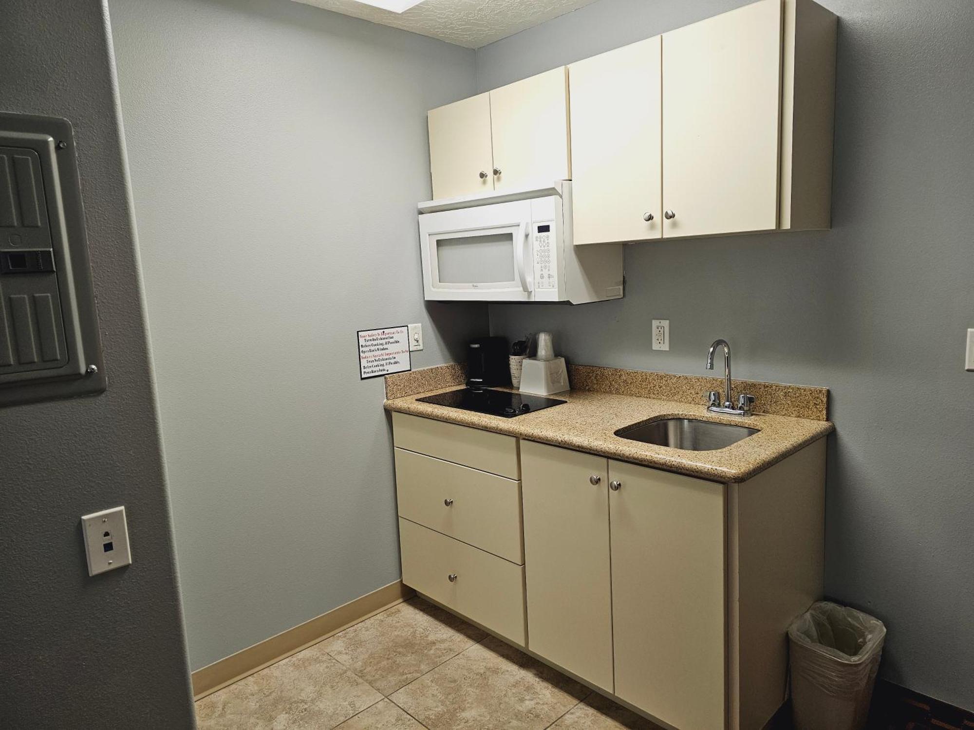 Executive Inn & Suites Extended Stay - Vernal Exteriör bild