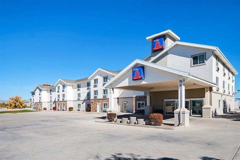Executive Inn & Suites Extended Stay - Vernal Exteriör bild